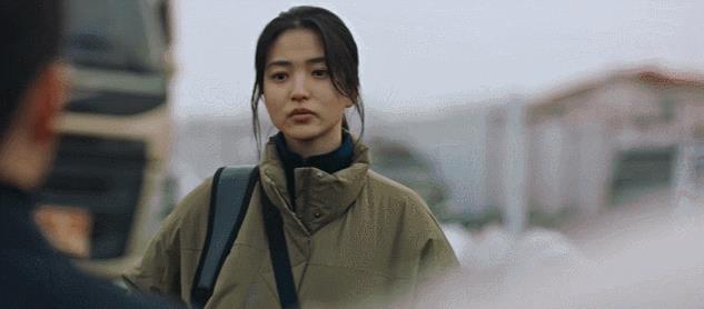 刚播两集就火出圈，这剧杀疯了(图15)