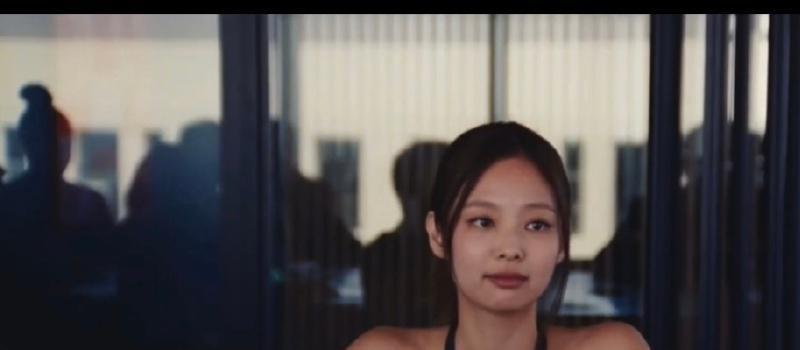 Jennie的38秒演技惊艳，美剧《偶像》在严厉的批评中，提前结束？(图6)