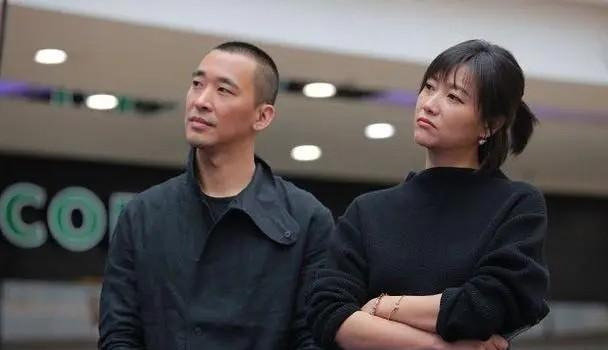 49岁徐静蕾近况曝光:晒高端泳池照,定居美国6年,已吃成胖美人(图6) 49岁徐静蕾近况曝光:晒高端泳池照,定居美国6年,已吃成胖美人(图6)